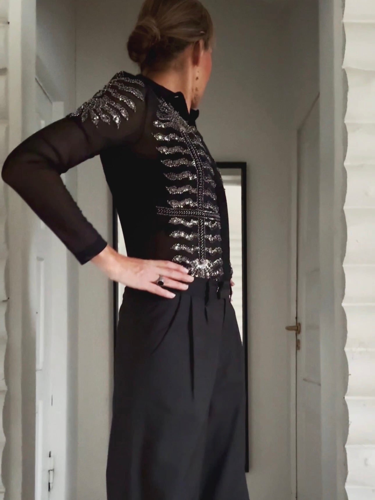 BODY WITH SILVER SEQUINS ON FRONT - BLACK