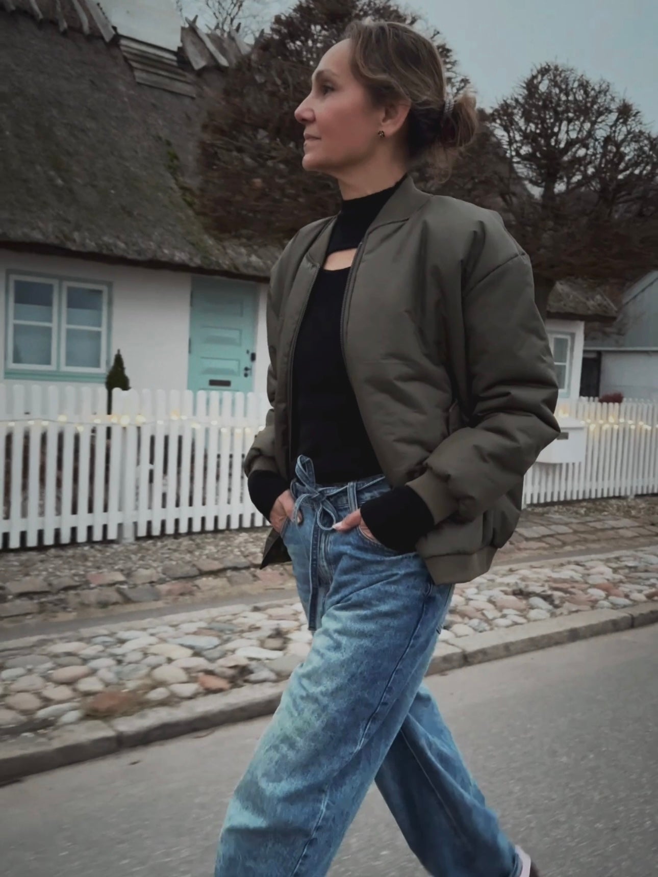 BOMBER JACKET - GREEN